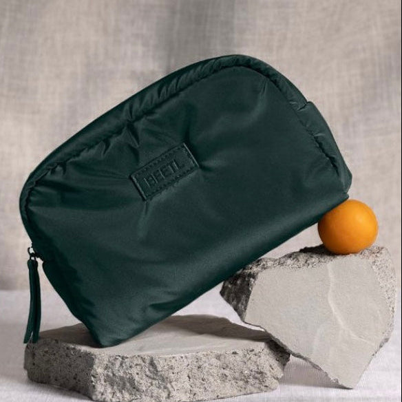 Free: BEETL Toiletry Bag RRP $50