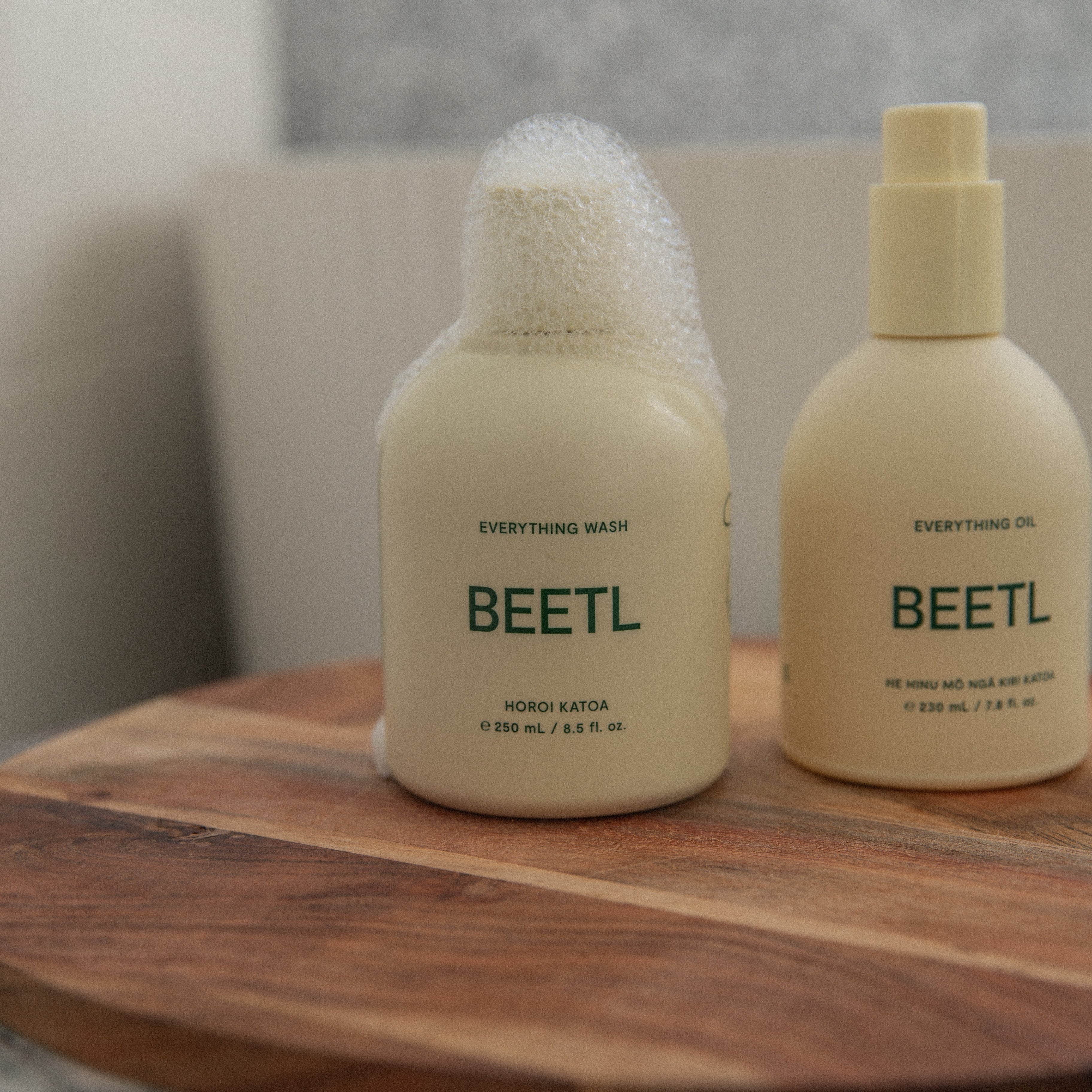 Bath & Massage Duo (Wash + Oil) + Free Gift